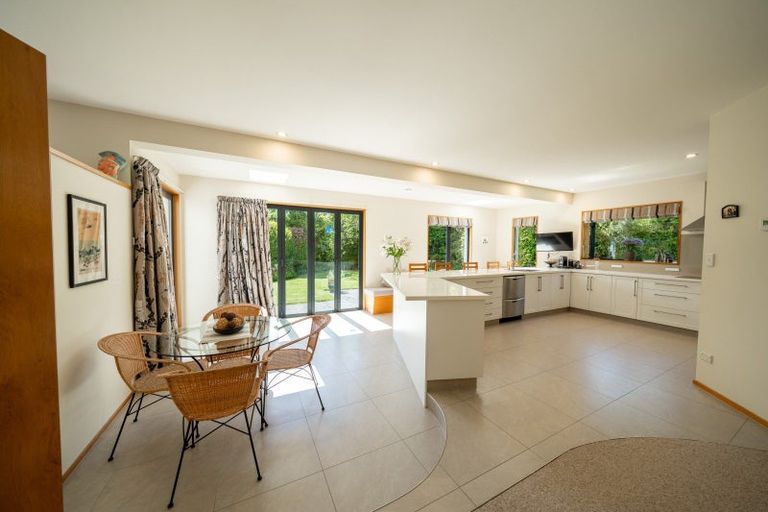 Photo of property in 39 Raeburn Avenue, Otatara, Invercargill, 9879