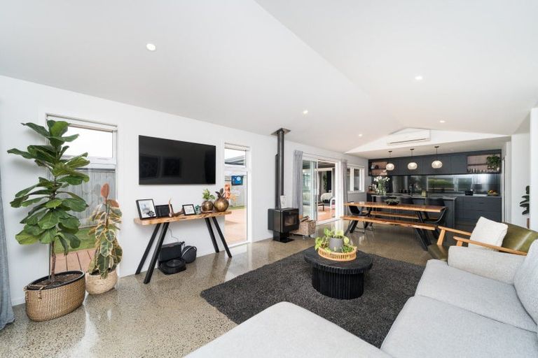 Photo of property in 3 Pearl Grove, Ashhurst, 4810