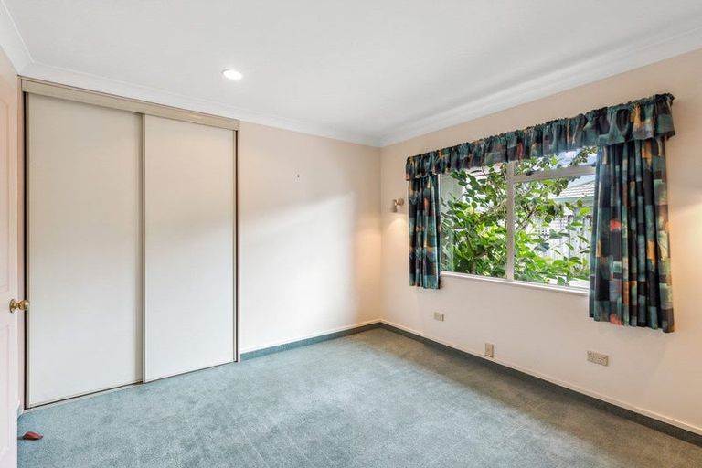 Photo of property in 289a Te Moana Road, Waikanae, 5036