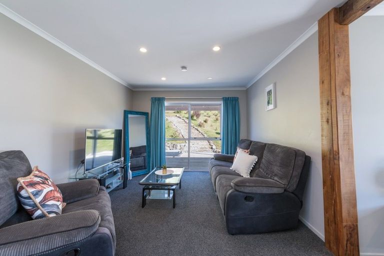 Photo of property in 10 Gossey Drive, Wakefield, 7025