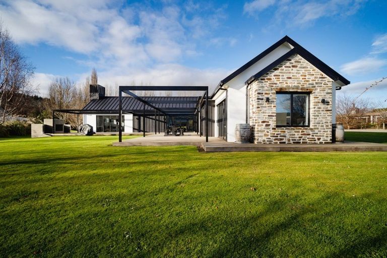 Photo of property in 1h Hoylake Street, Outram, 9019