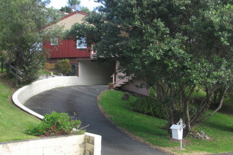 Photo of property in 20 Ngahere Drive, Horahora, Whangarei, 0110