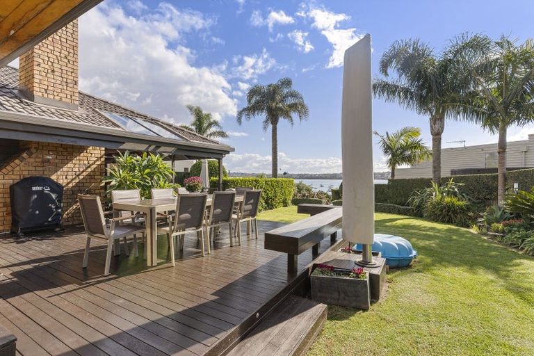 Photo of property in 23 Clyside Avenue, Half Moon Bay, Auckland, 2012