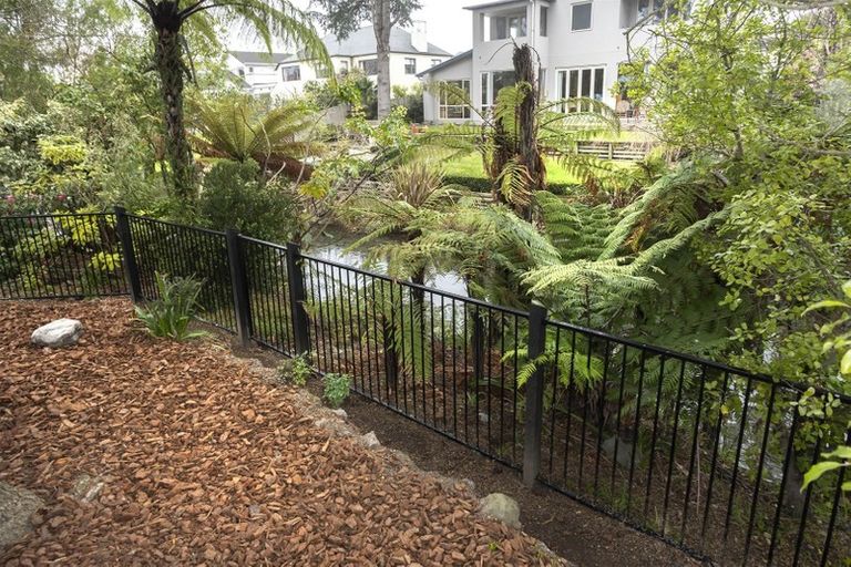 Photo of property in 33a Kotare Street, Fendalton, Christchurch, 8041