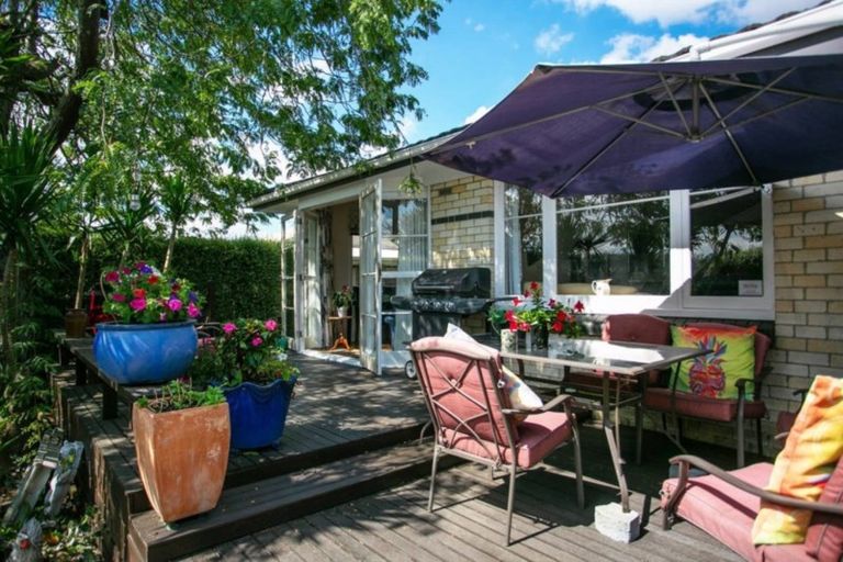 Photo of property in 170 Victoria Street, Cambridge, 3434