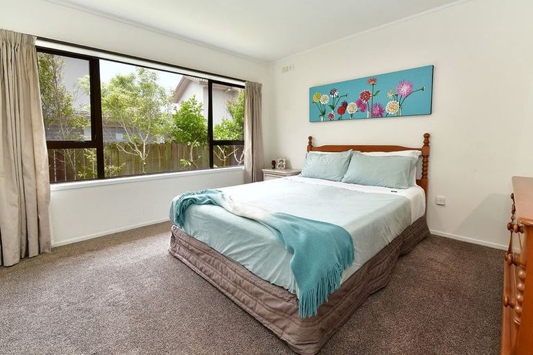 Photo of property in 75 Bay Street, Red Beach, 0932