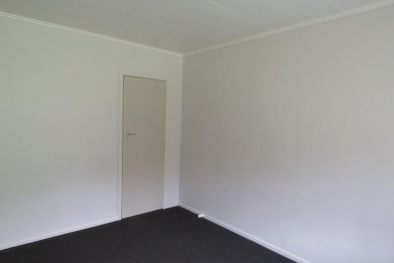Photo of property in 3/7 Harris Street, New Plymouth, 4310