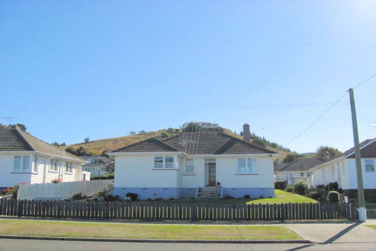 Photo of property in 16 Mclean Street, Oamaru North, Oamaru, 9400