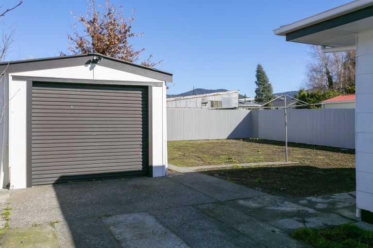 Photo of property in 19 Te Takinga Street, Turangi, 3334