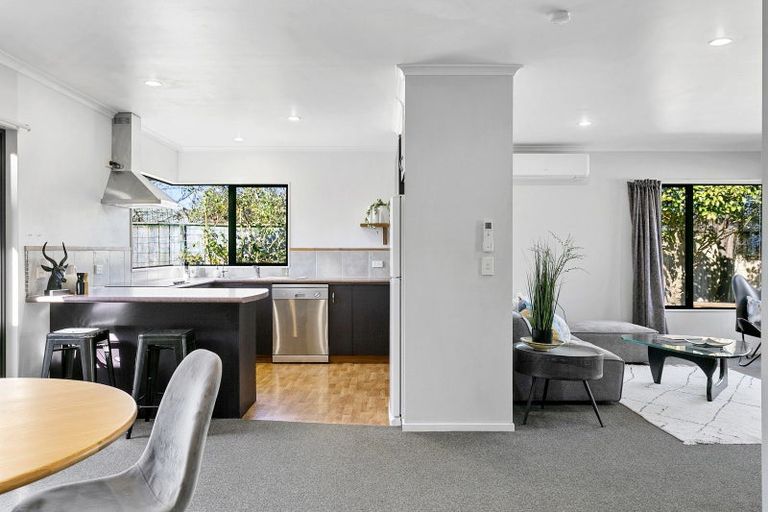 Photo of property in 26 The Grove, Nukuhau, Taupo, 3330