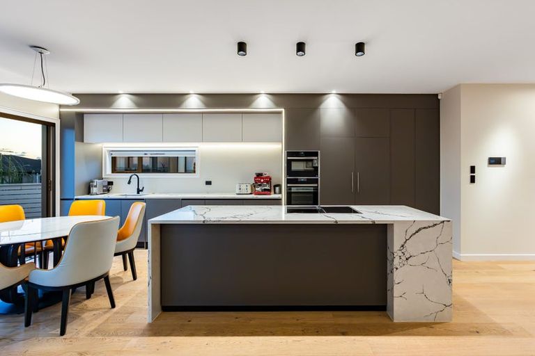 Photo of property in 4 Hanikura Street, Long Bay, Auckland, 0630