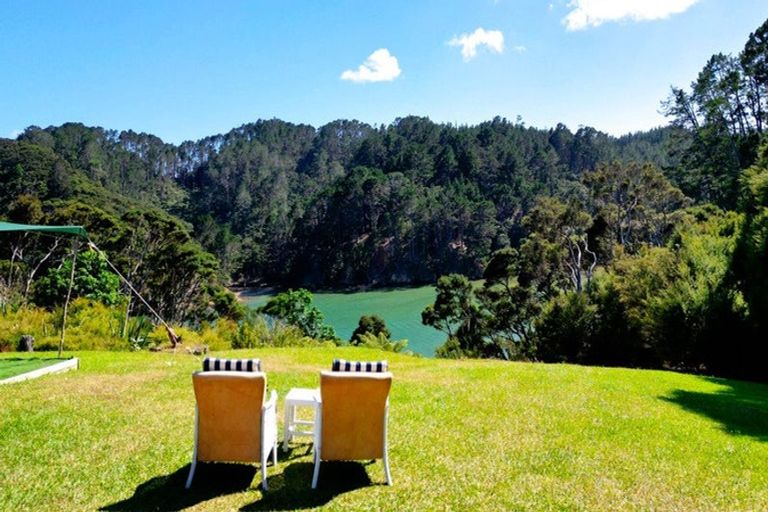 Photo of property in 19 Edith Ridge Road, Kawau Island, 0920