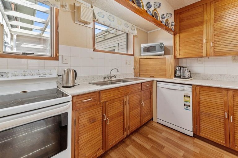 Photo of property in 55 Haumoana Street, Koutu, Rotorua, 3010