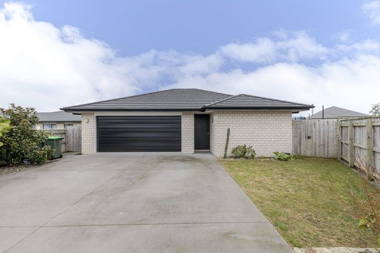 Photo of property in 95 Princess Street, Waitara, 4320