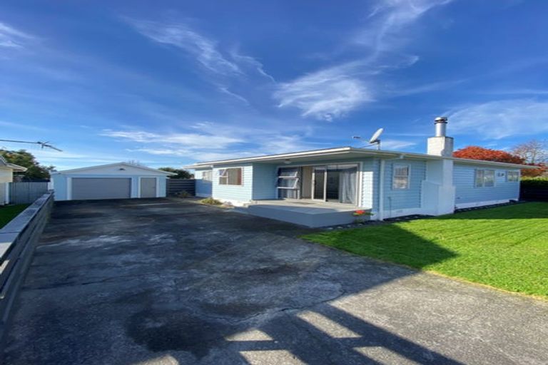 Photo of property in 11 Weld Street, Levin, 5510