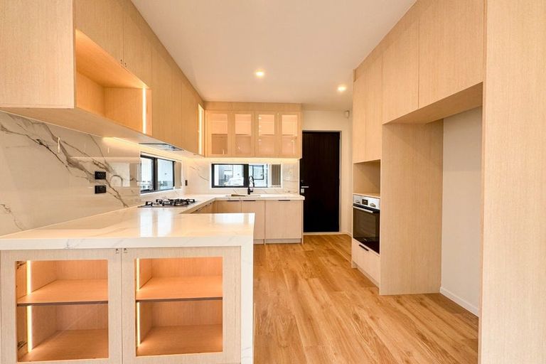 Photo of property in 4c Tainui Terrace, Mangere Bridge, Auckland, 2022