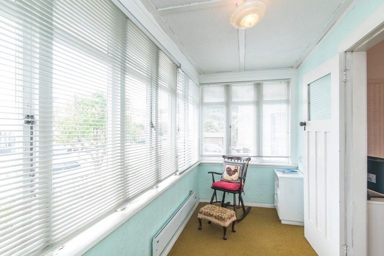 Photo of property in 6 Roy Street, Newtown, Wellington, 6021