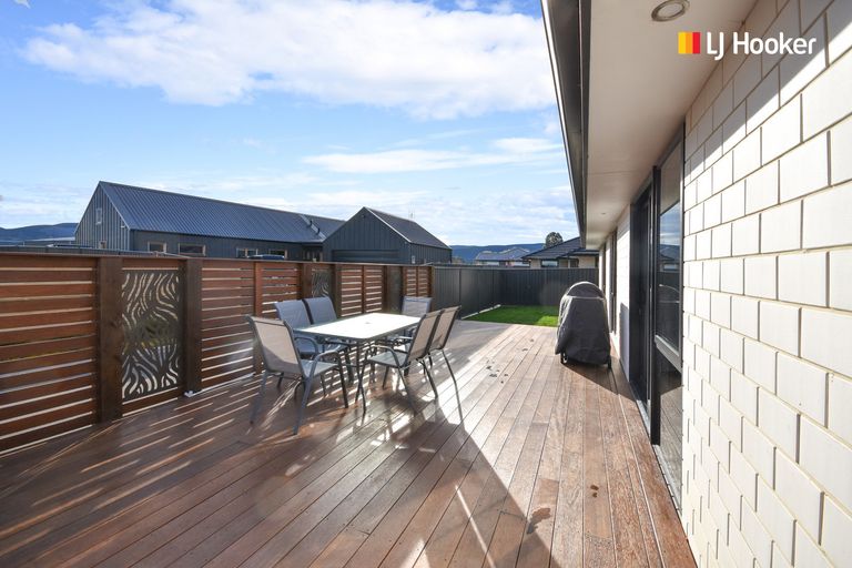 Photo of property in 6 Silverview Place, Mosgiel, 9024