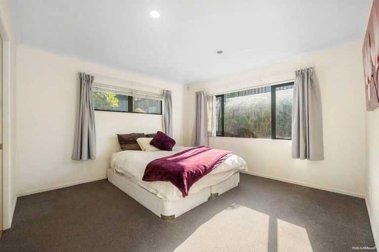Photo of property in 54 Ian Sage Avenue, Long Bay, Auckland, 0630