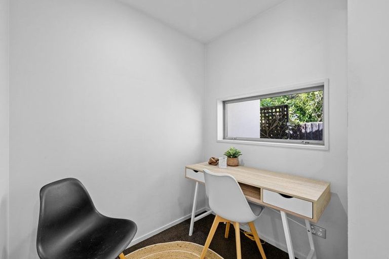 Photo of property in 14 Redwood Place, St Albans, Christchurch, 8052