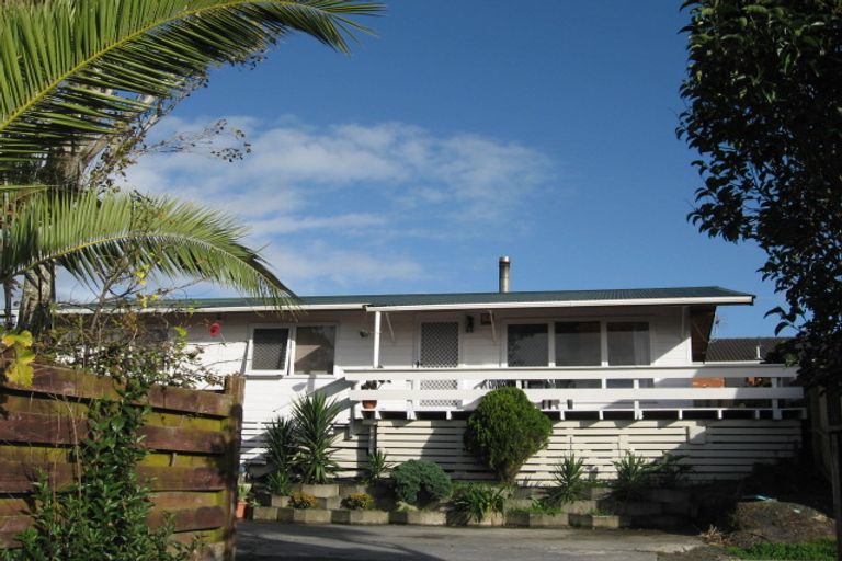 Photo of property in 117b Gossamer Drive, Pakuranga Heights, Auckland, 2010