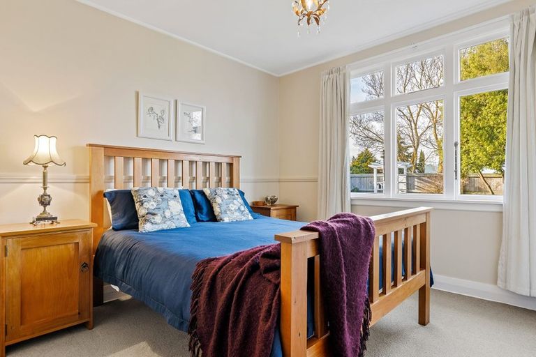 Photo of property in 14 Park Avenue, Oxford, 7430