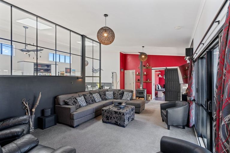 Photo of property in 46 Kent Avenue, Waitarere Beach, Levin, 5510