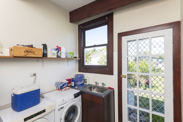 Photo of property in 12 Pine Street, Mangapapa, Gisborne, 4010
