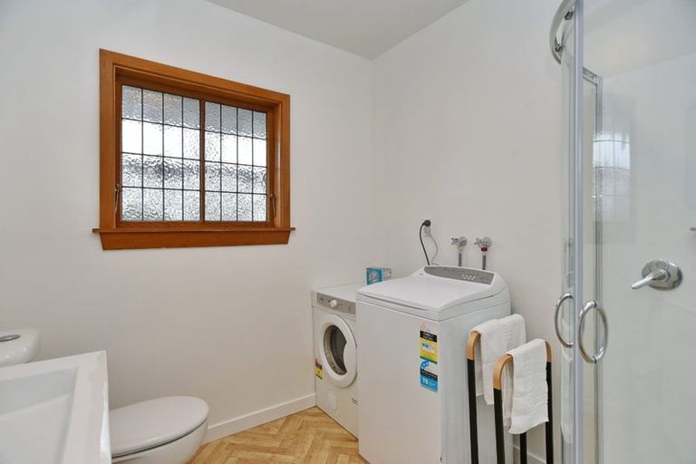 Photo of property in 4 Whitmore Street, Edgeware, Christchurch, 8013