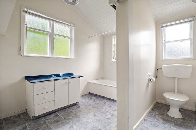 Photo of property in 42 Calder Avenue, North East Valley, Dunedin, 9010