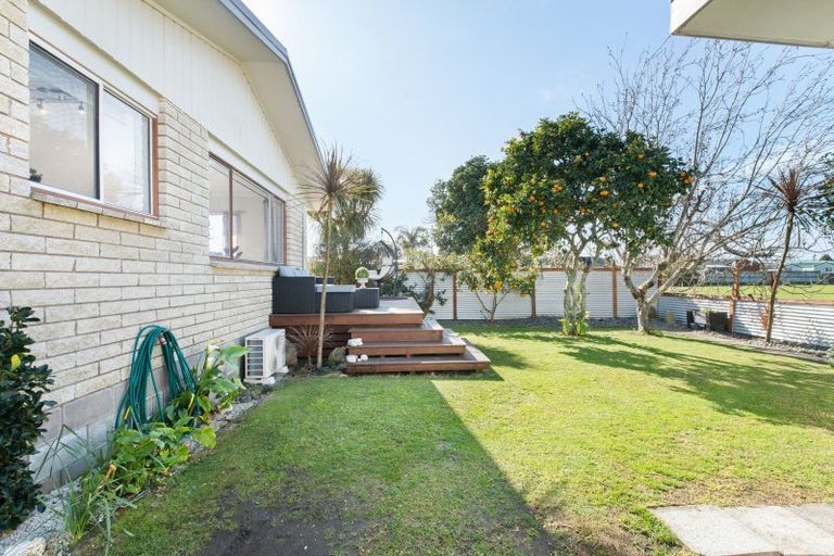 Photo of property in 5c The Crescent, Waihi Beach, 3611