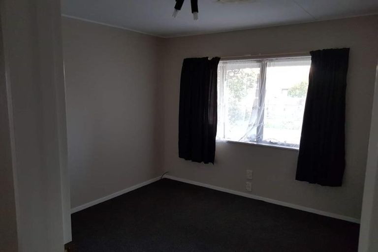 Photo of property in 21 Dahlstrom Grove, Kelvin Grove, Palmerston North, 4414