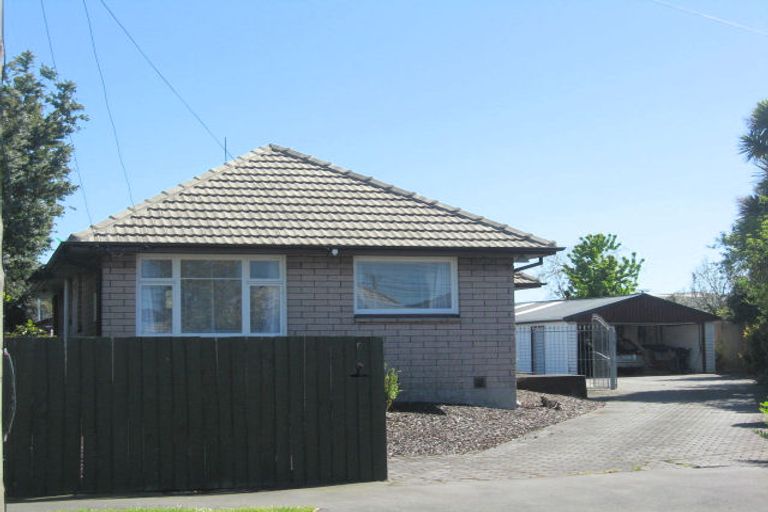 Photo of property in 6 Blanray Place, Bishopdale, Christchurch, 8053