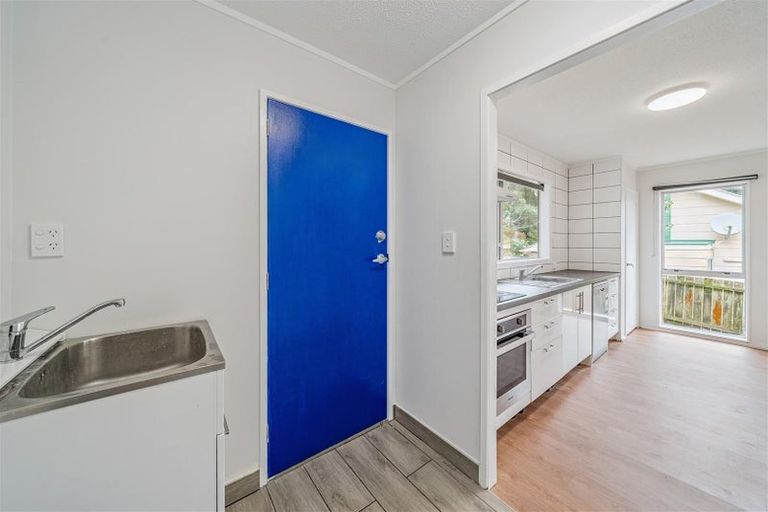 Photo of property in 107 South Karori Road, Karori, Wellington, 6012
