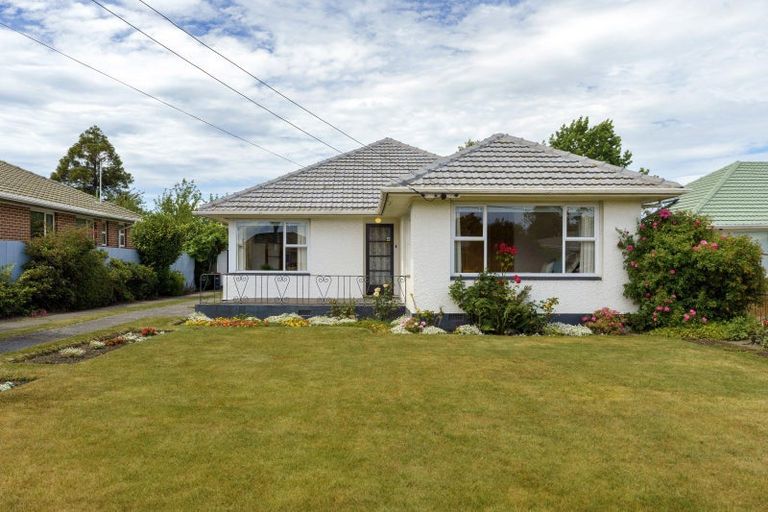 Photo of property in 8 Esperance Street, St Albans, Christchurch, 8052