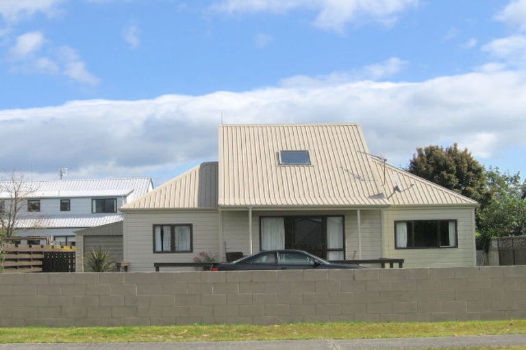 Photo of property in 5 Penrhyn Place, Mount Maunganui, 3116