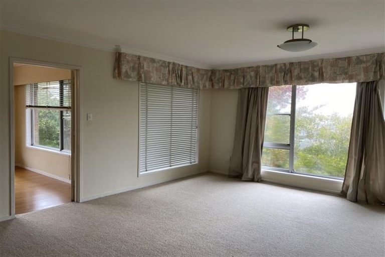 Photo of property in 80 Point View Drive, East Tamaki Heights, Auckland, 2016