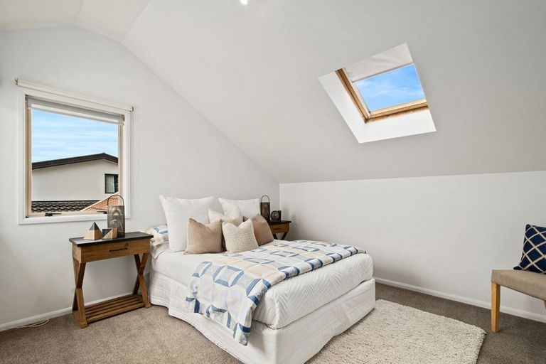 Photo of property in 32 Wiseley Road, Hobsonville, Auckland, 0618