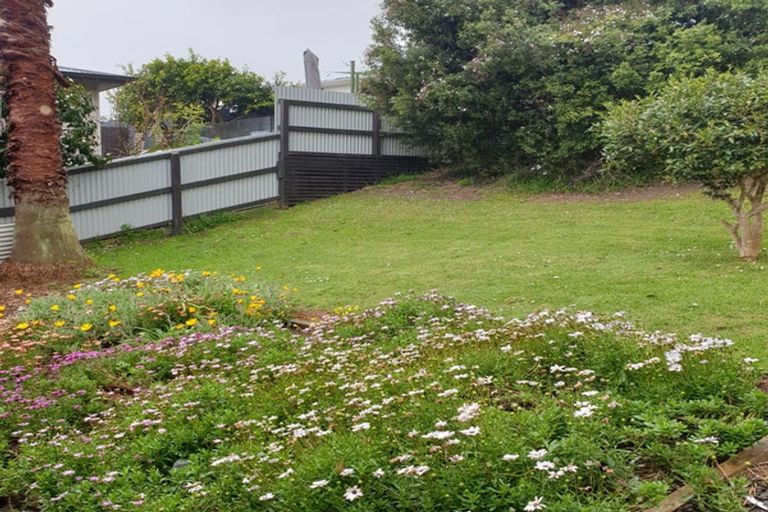 Photo of property in 131b Queen Street, Waiuku, 2123