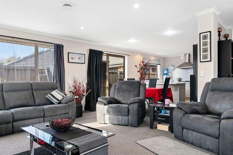 Photo of property in 2 Wineberry Avenue, Amberley, 7410