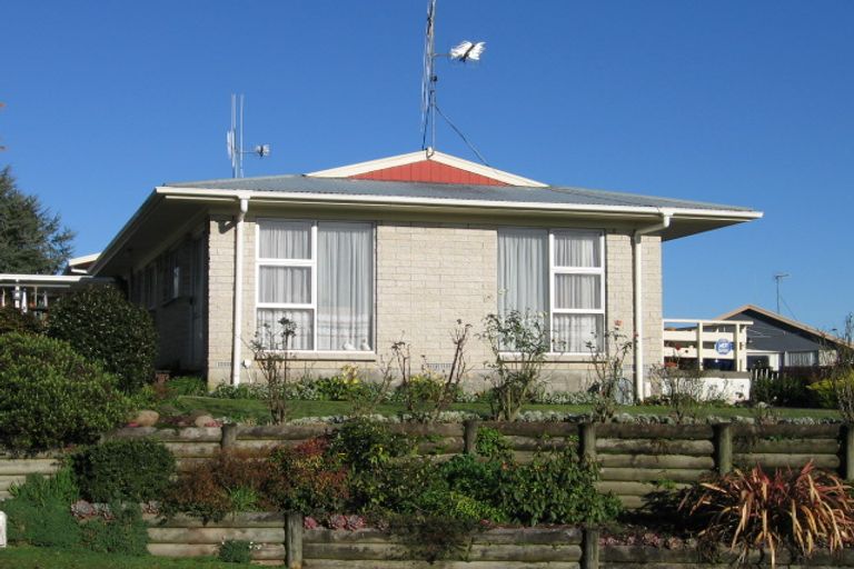 Photo of property in 12b Millar Place, Nawton, Hamilton, 3200