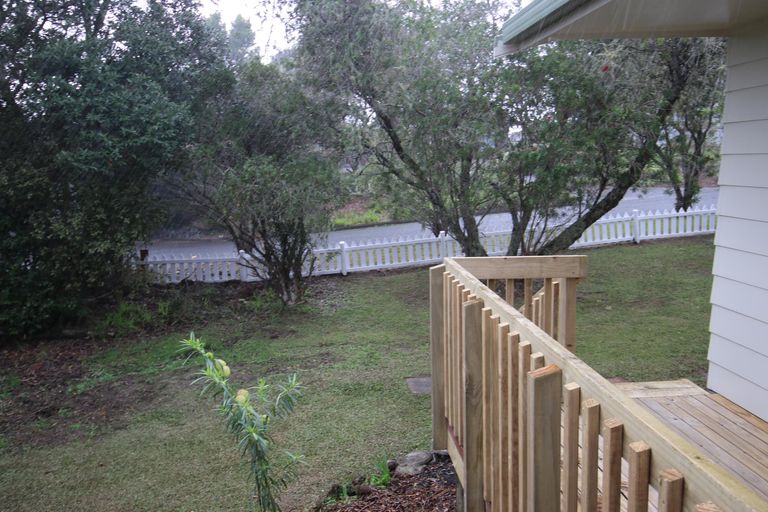 Photo of property in 24 Wilson Road, Haruru, 0204