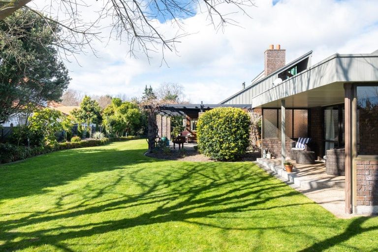 Photo of property in 3 Ross Place, Greenmeadows, Napier, 4112