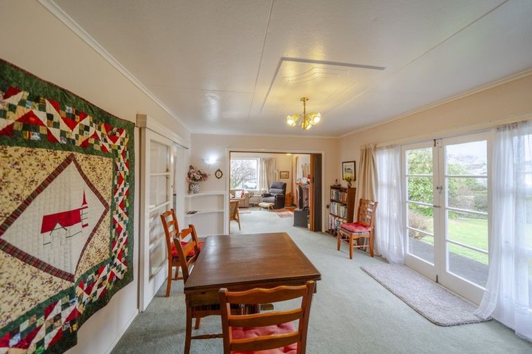 Photo of property in 5 Jull Crescent, Waipukurau, 4200