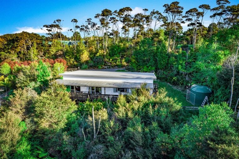 Photo of property in 16 Hobson Heights Road, Lucas Heights, Auckland, 0632