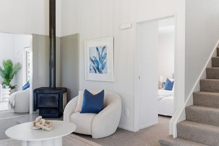 Photo of property in 2 Ely Place, Bethlehem, Tauranga, 3110