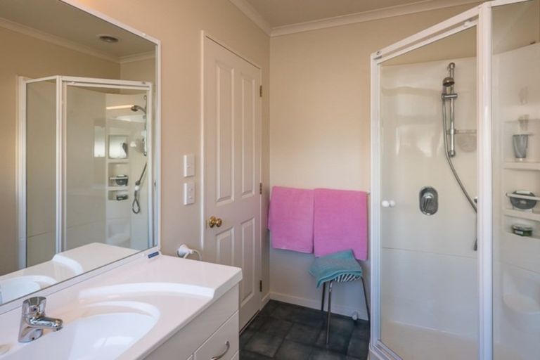 Photo of property in 131 Weggery Drive, Waikanae Beach, Waikanae, 5036