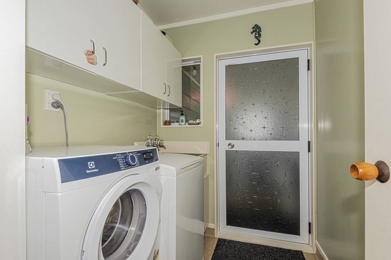 Photo of property in 17 Amber Drive, Tikipunga, Whangarei, 0112