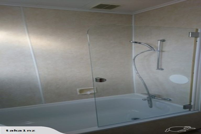 Photo of property in 1 Tie Place, Wigram, Christchurch, 8042