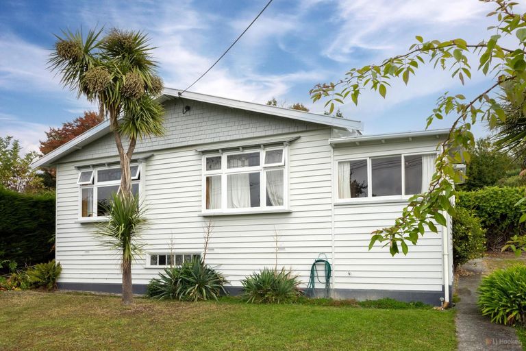 Photo of property in 66 Peel Street, Geraldine, 7930